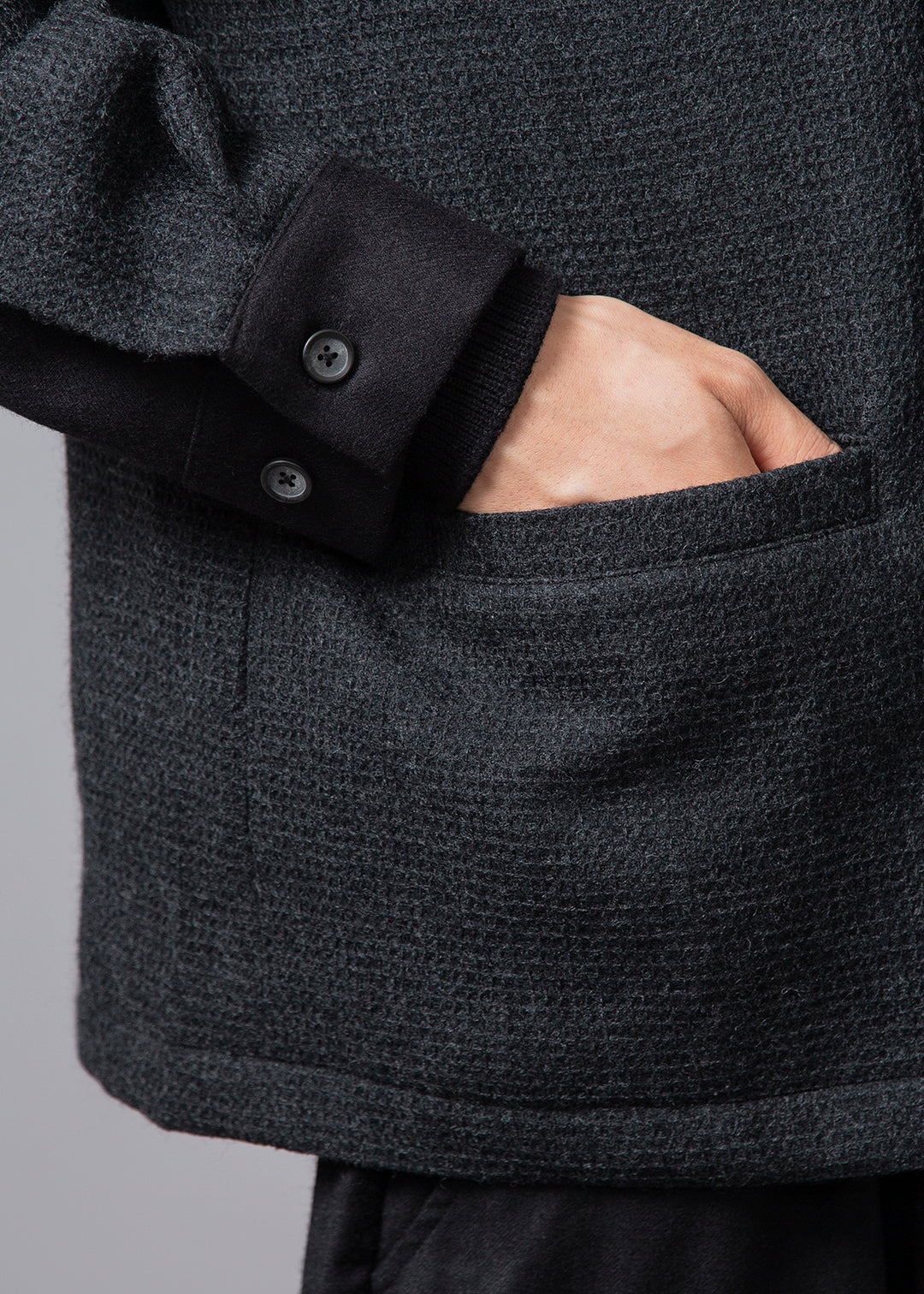 Kaname Sleeve Panel Outer Scotsman