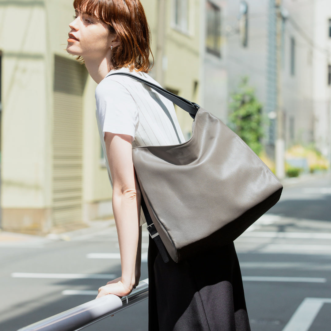 Yozora 2 Way Bag L (Nappa Milling)