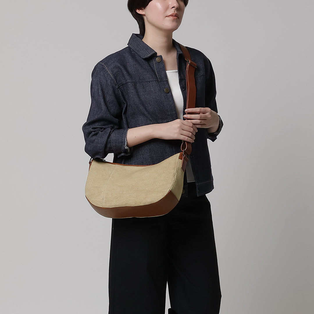 Washed Jute Moon Shoulder
