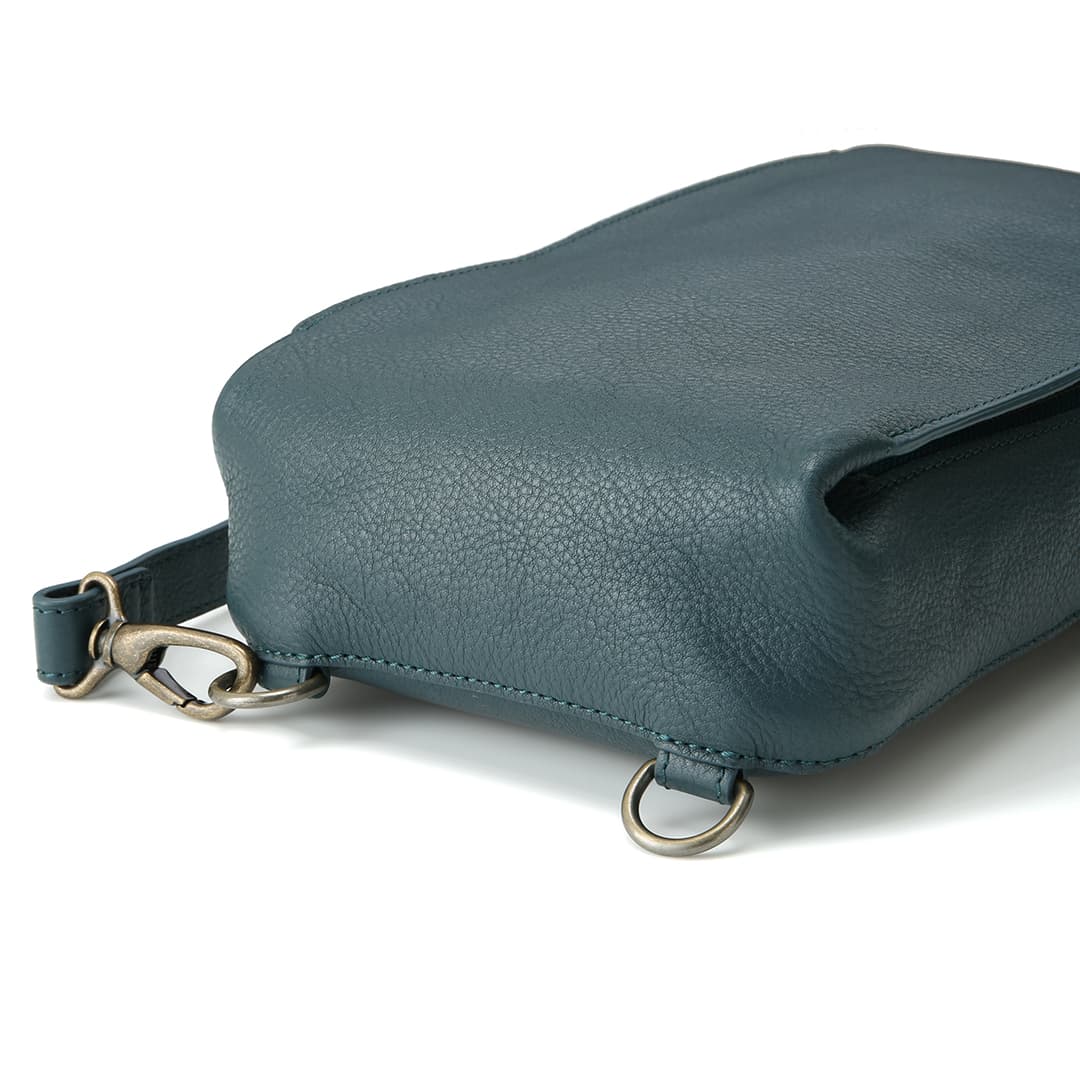 Kazematou Cross Bag