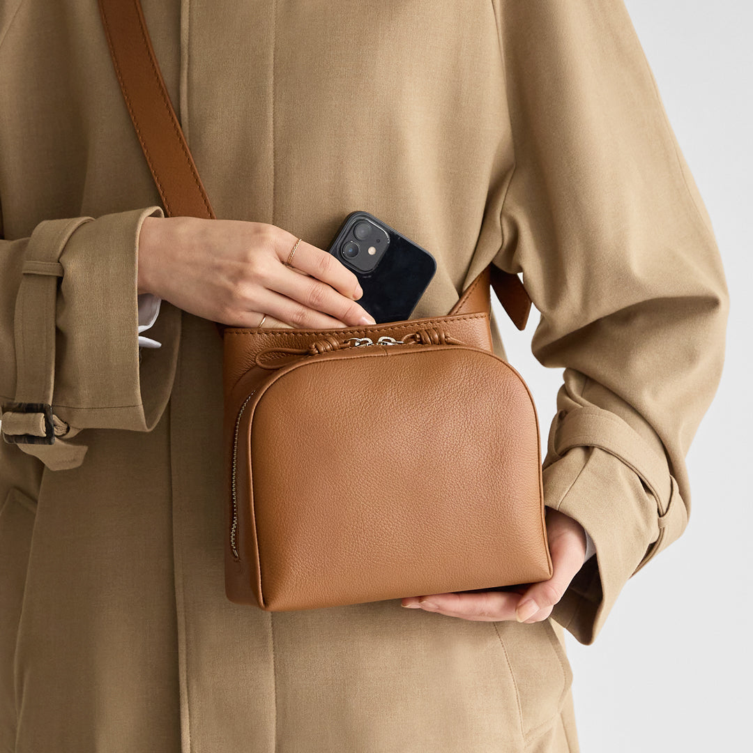 Sora 2 Way Shoulder M