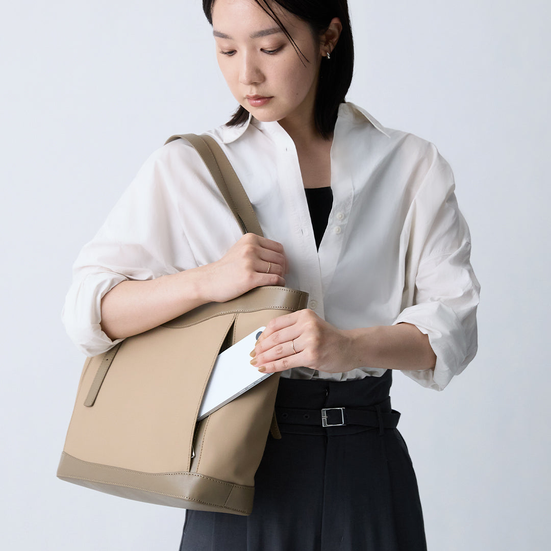 Dual-Core Tote