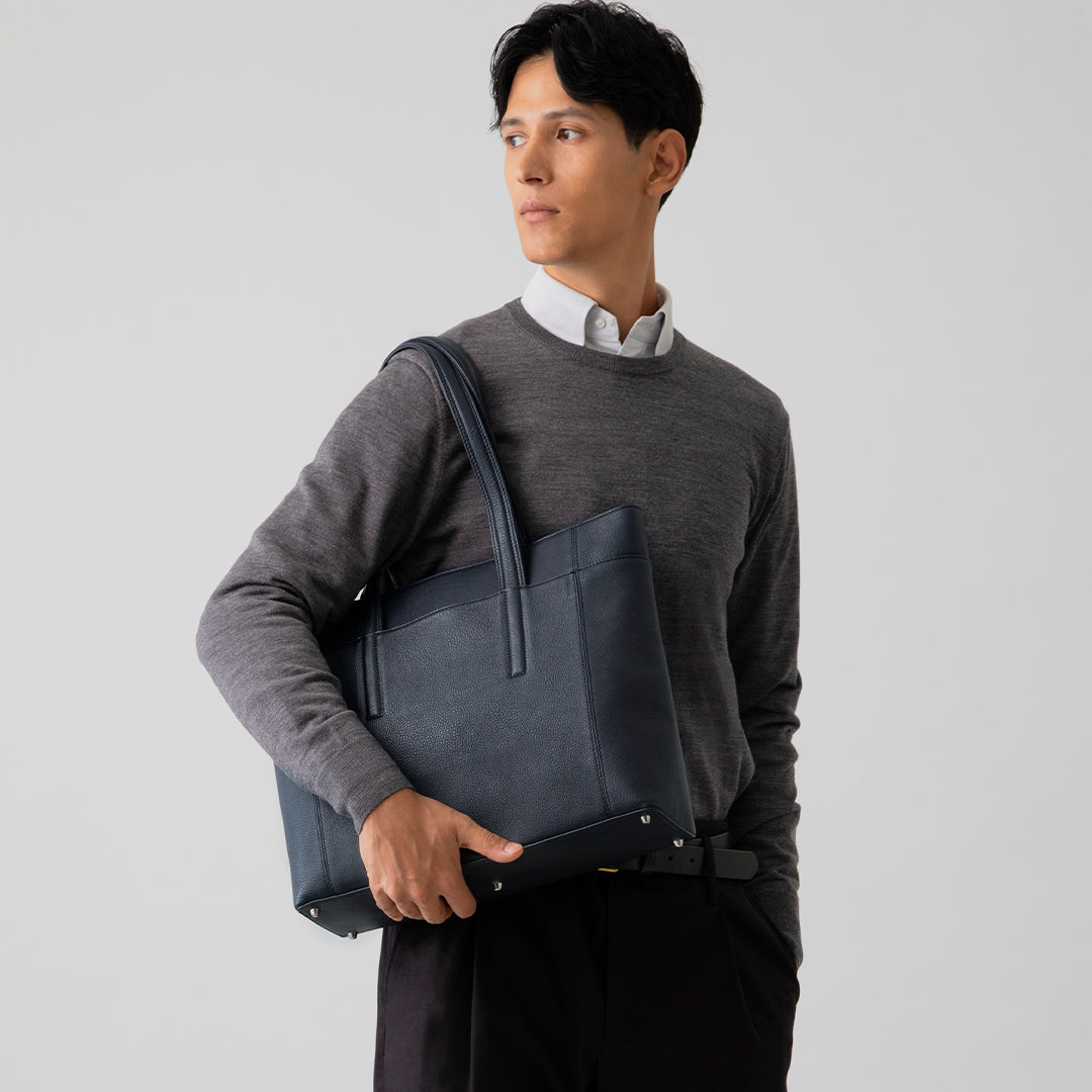 Grid Tote