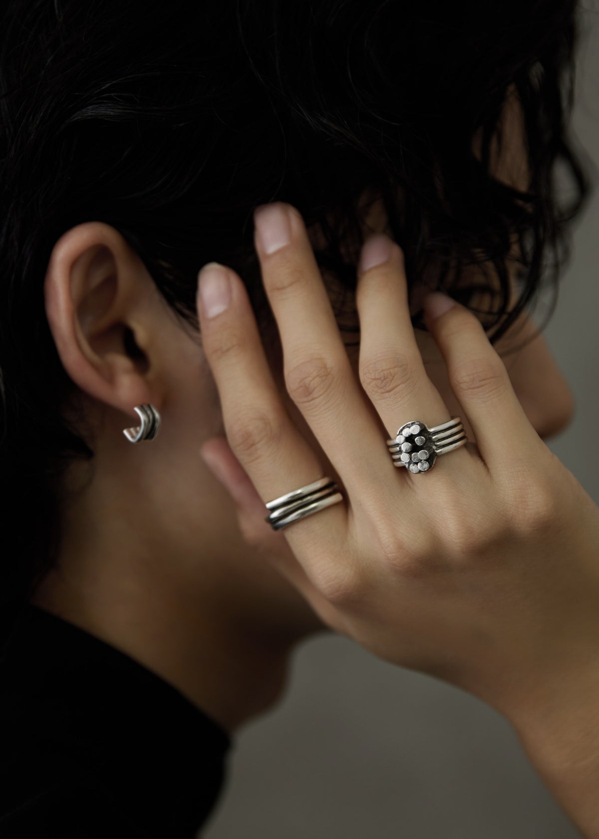 Ibushi Layered Line ピアス