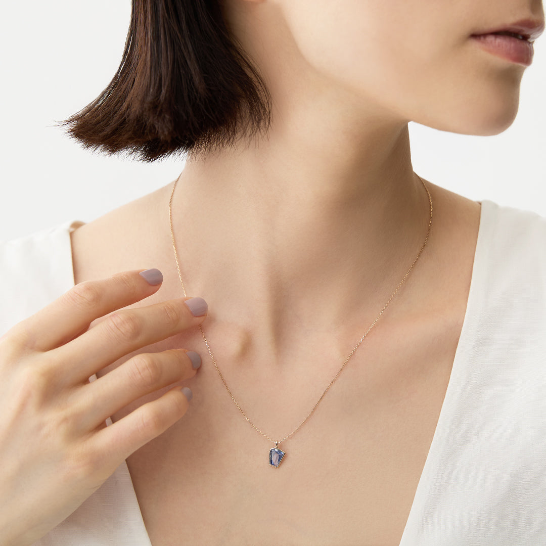Pale Sapphire トップ