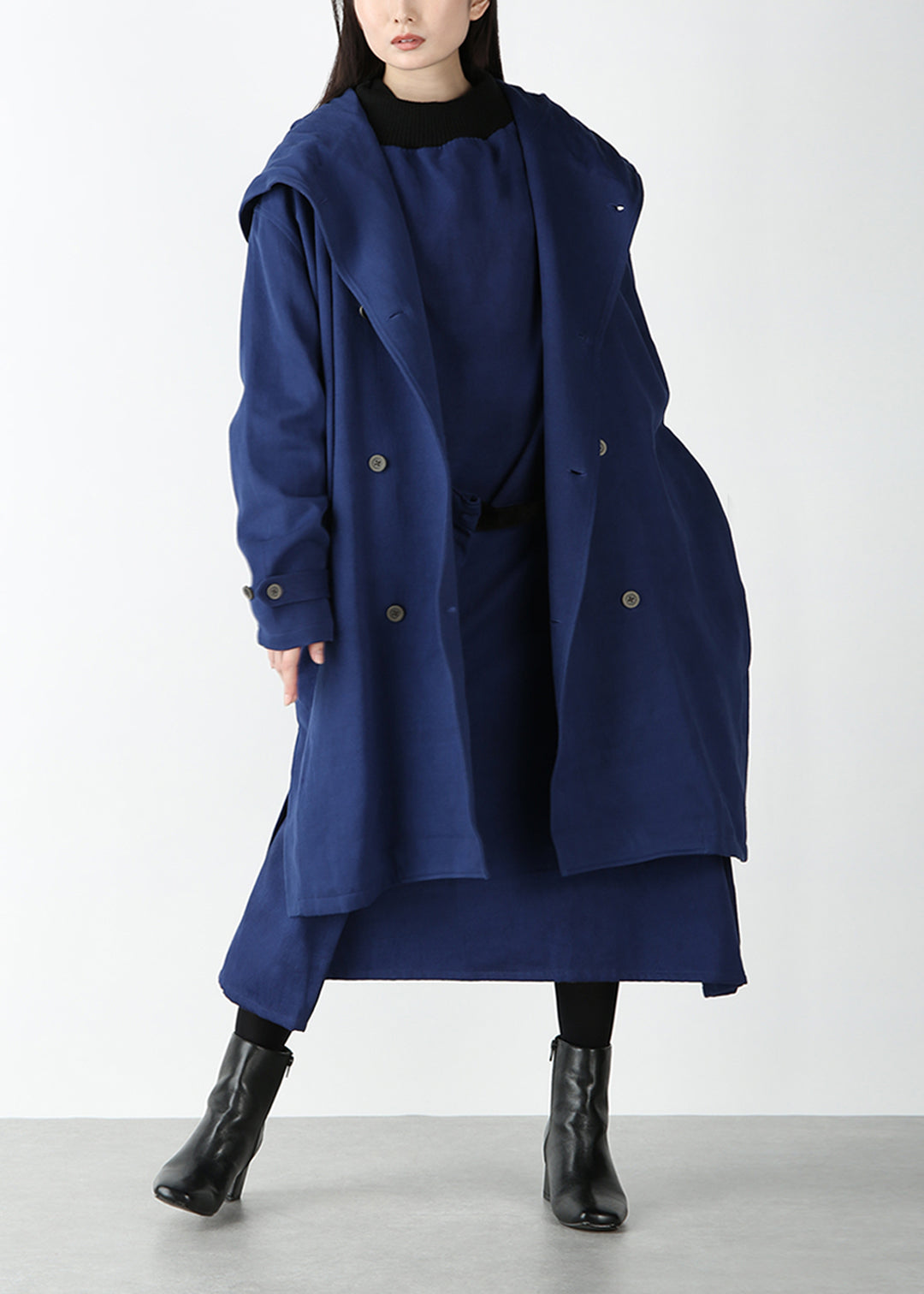 Matou Hooded Chester CT 40tw Khadi