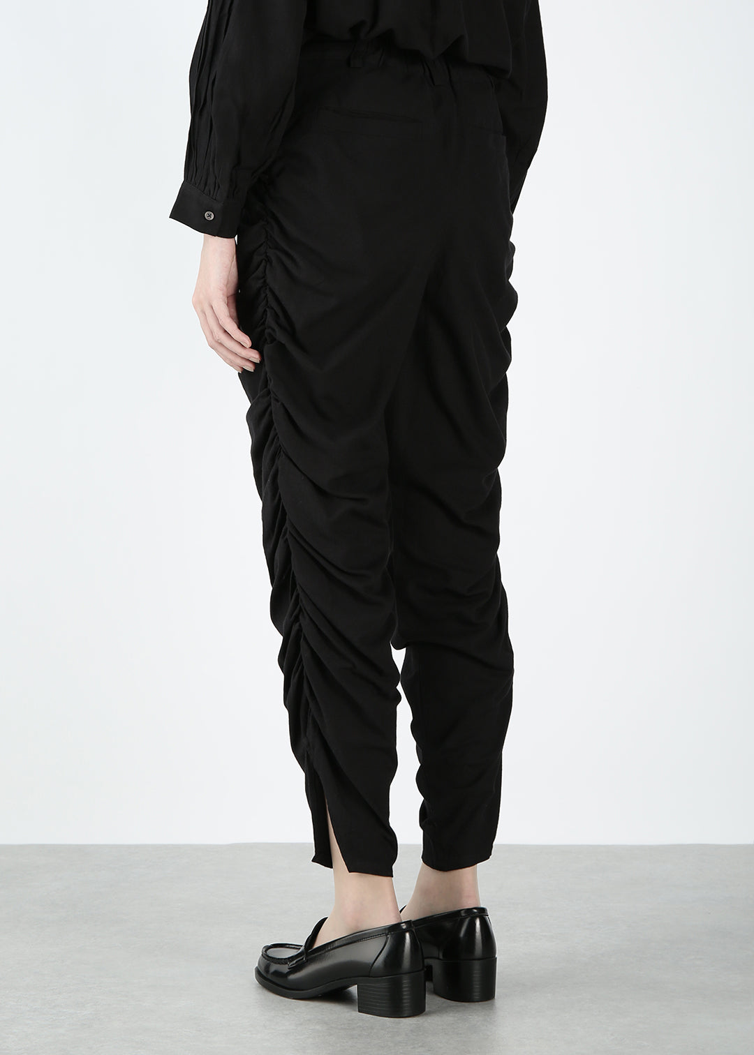 Yui Side Shirring Pants 150tw Khadi