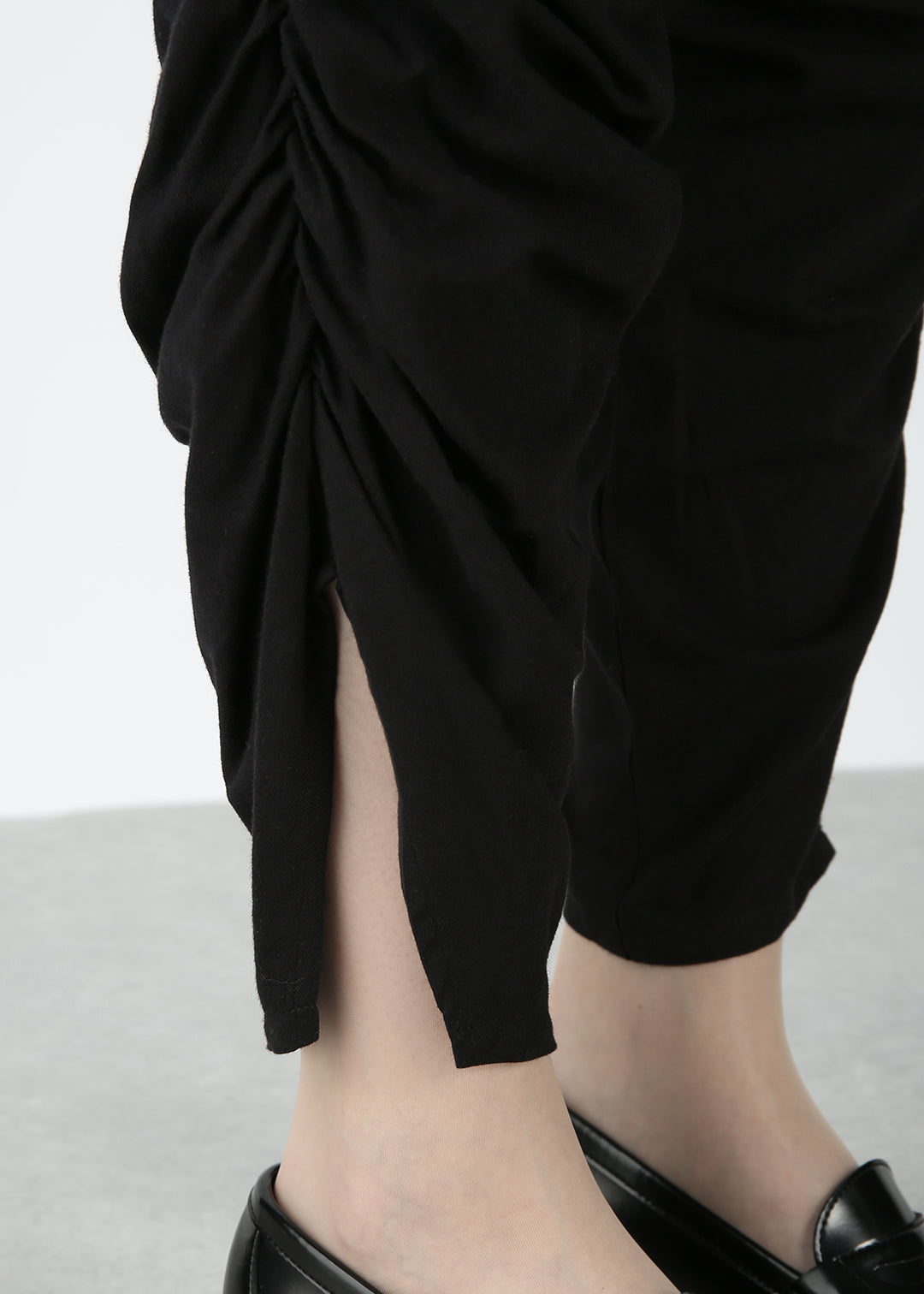 Yui Side Shirring Pants 150tw Khadi