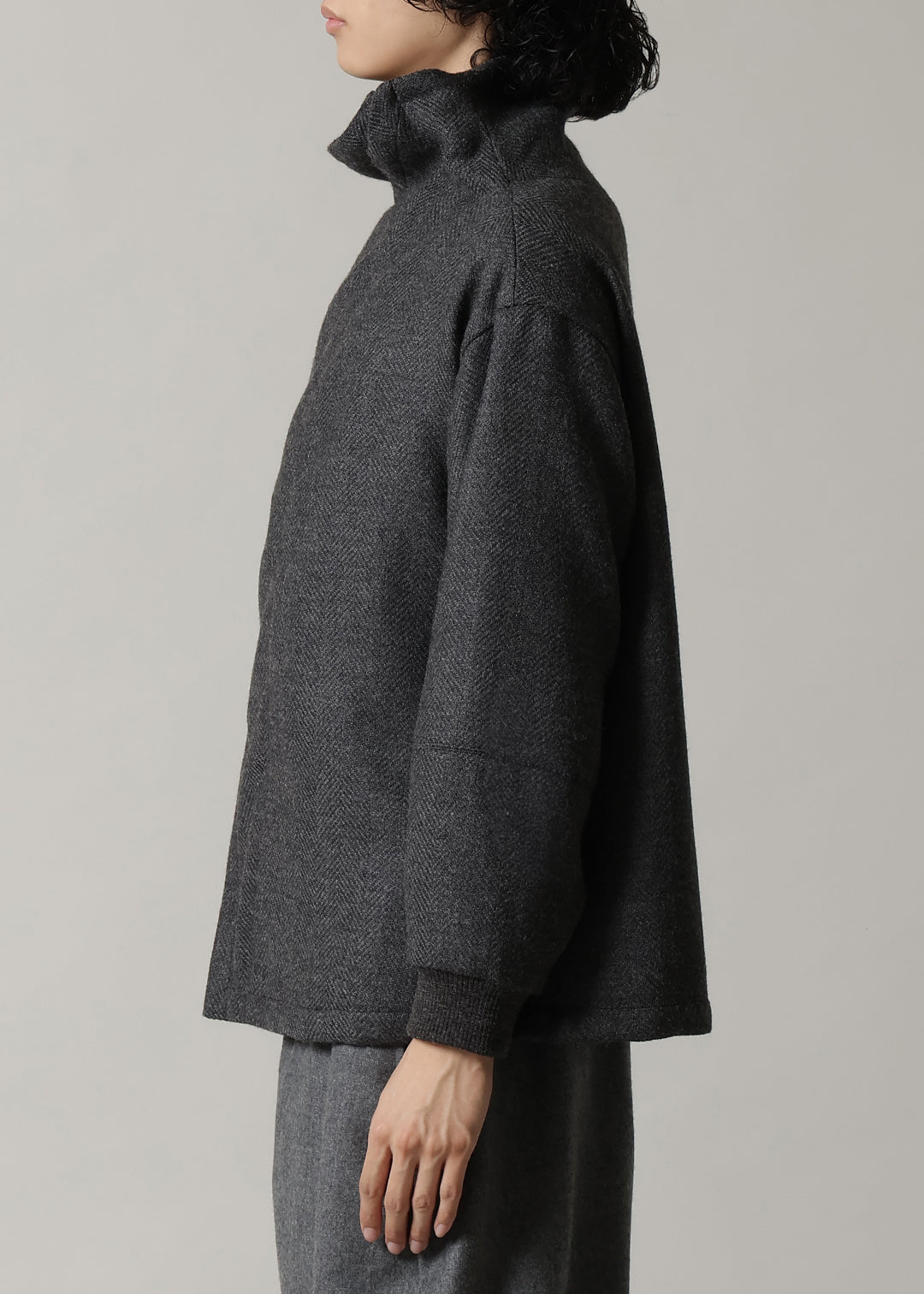 Nomad High Neck Drape BZ Modura