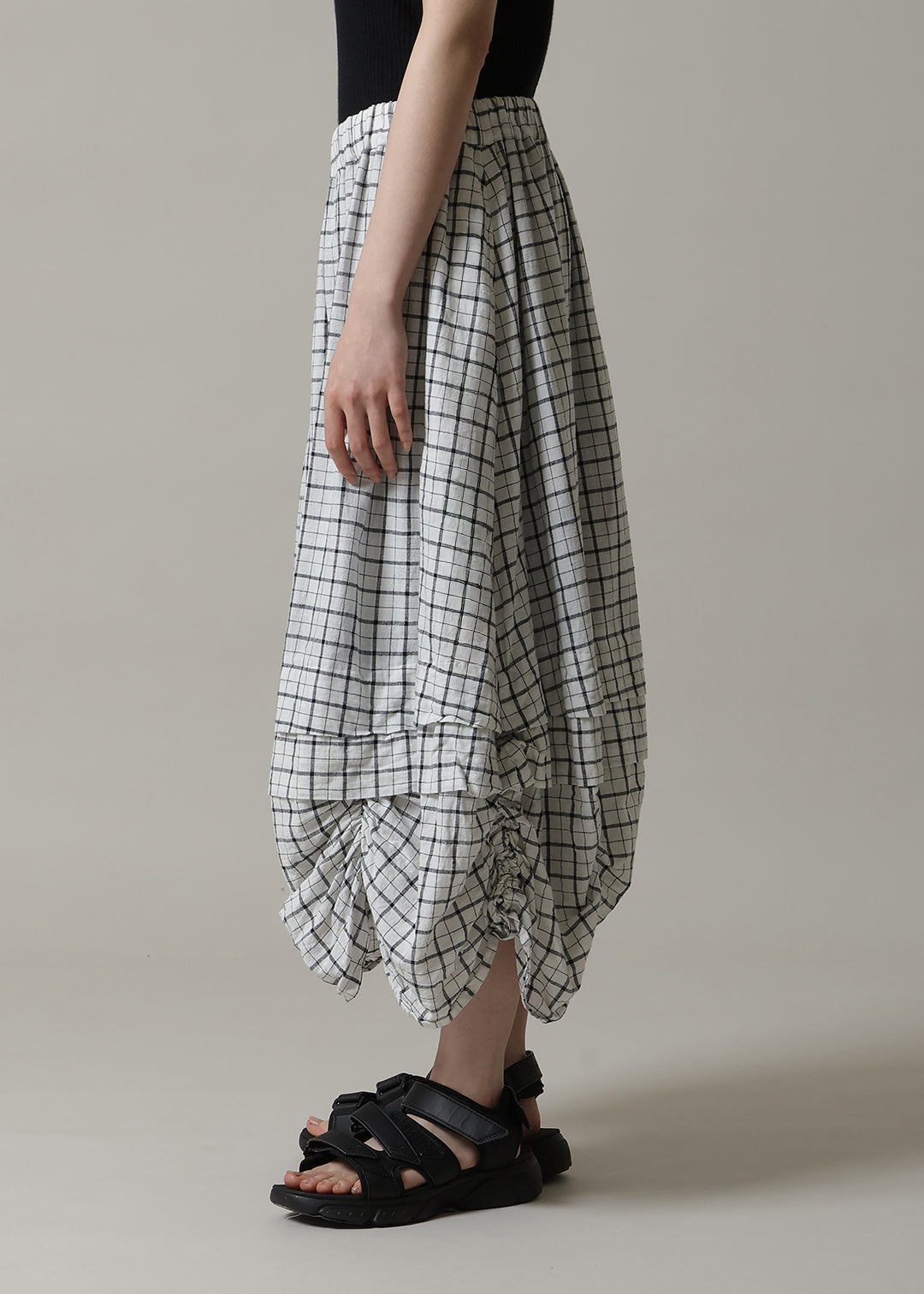 Rhythm Skirt 56s check Khadi