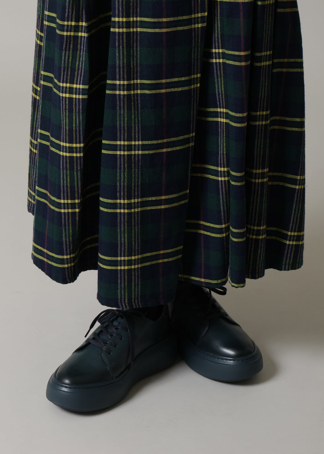 Kaname Uneven Pleat SK 56dt check