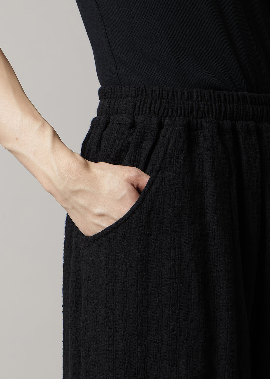 Sculpted Balloon Pants Dobby Gauze