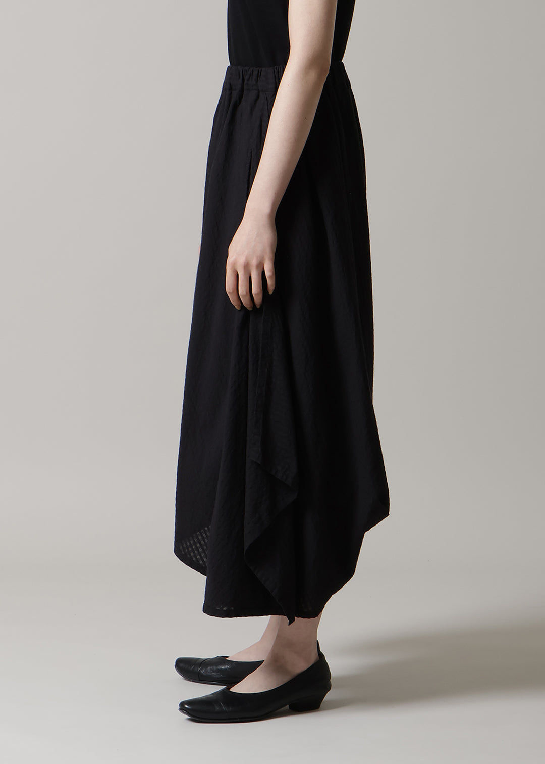 Sculpted Layered Pants Small Chatai