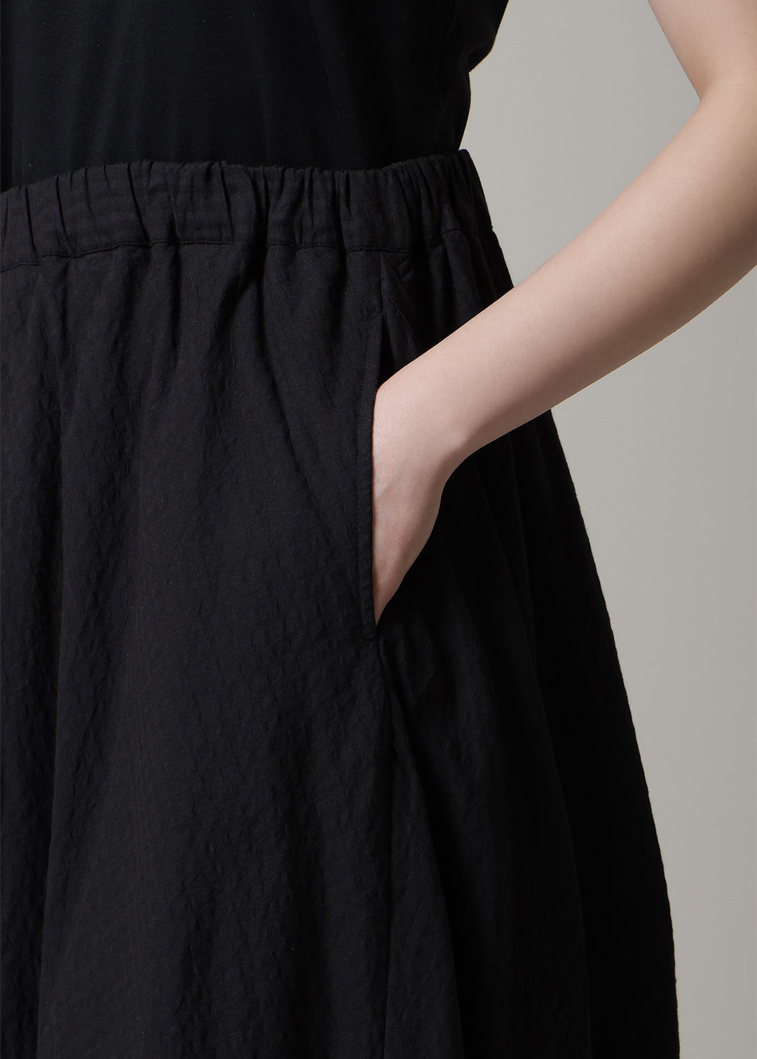 Sculpted Layered Pants Small Chatai