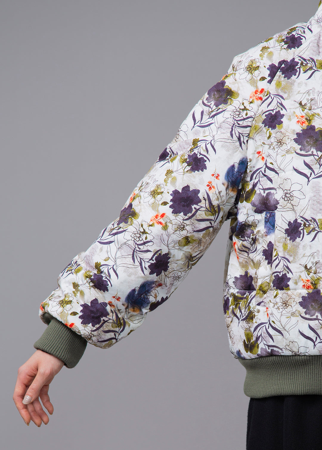 I.V. Padded Blouson Printed Poplin