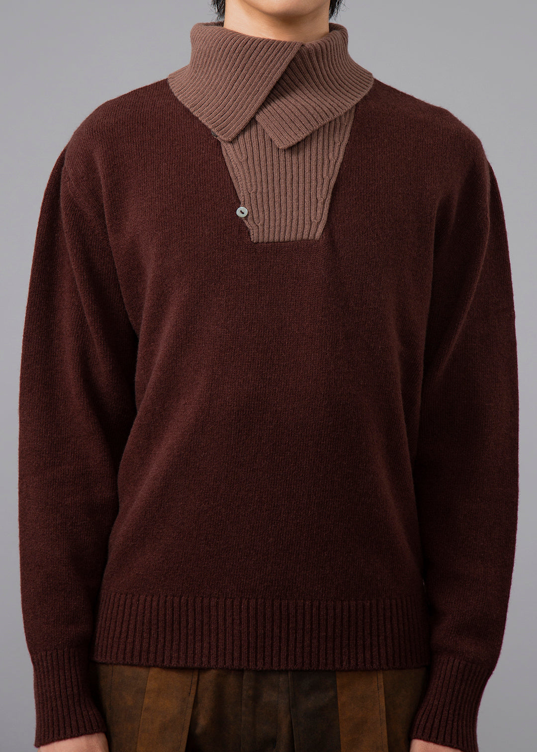 I.V. Collar Block Sweater Lambswool