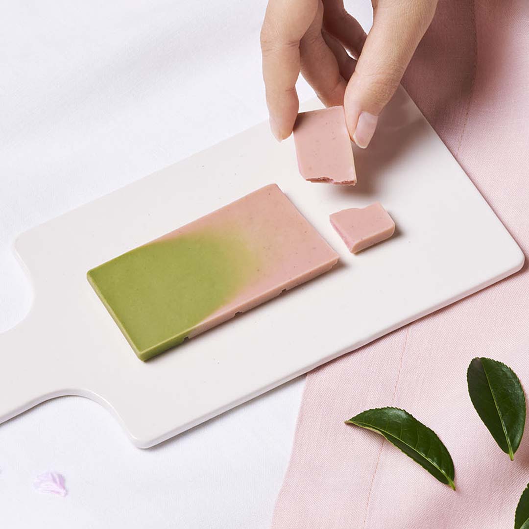 IRODORI CHOCOLATE 　桜花（おうか）
